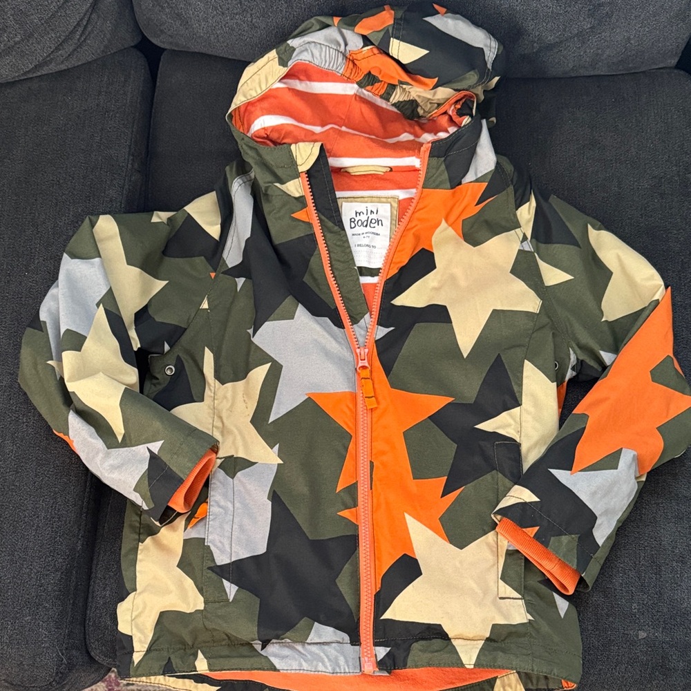Mini Boden Star-Print Hooded Jacket